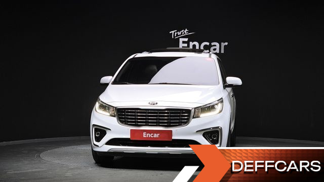 Kia CARNIVAL 9-Seater Luxury купить на сайте DeffCars