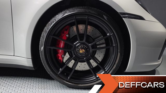Porsche 911 Carrera GTS купить на сайте DeffCars