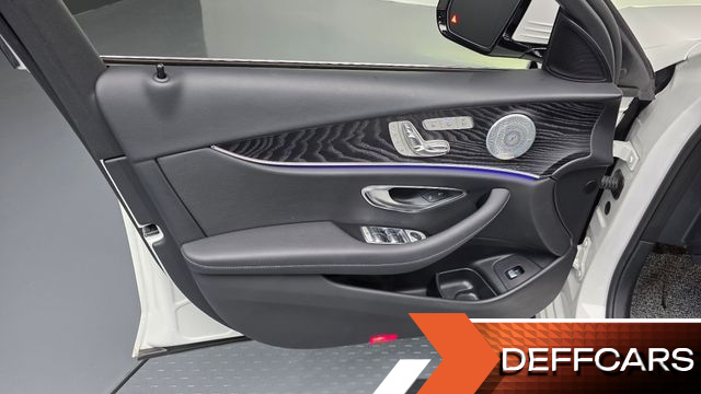Mercedes E-CLASS E300 Avantgarde купить на сайте DeffCars