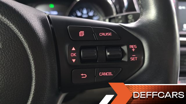 Kia CARNIVAL 11-Seater Prestige купить на сайте DeffCars