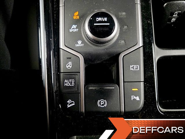 Kia SORENTO HEV 1.6 4WD Gravity купить на сайте DeffCars