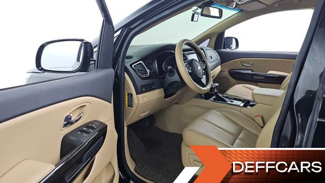 Kia CARNIVAL Gasoline 9-Seater Noblesse купить на сайте DeffCars