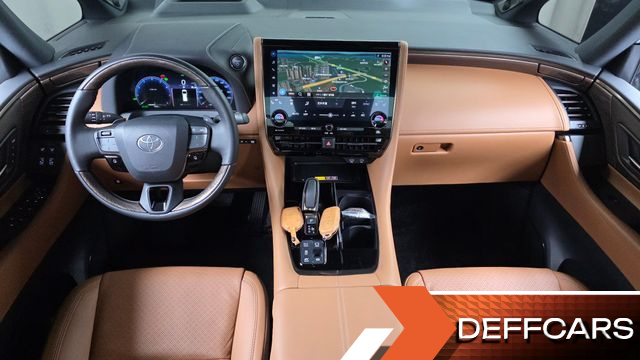 Toyota ALPHARD 2.5 HEV Executive AWD купить на сайте DeffCars