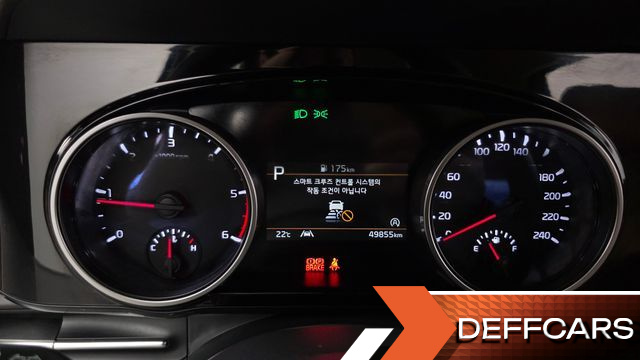 Kia CARNIVAL 9-Seater Prestige купить на сайте DeffCars