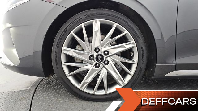 Hyundai GRANDEUR 2.5 Calligraphy купить на сайте DeffCars