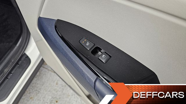 Kia SPORTAGE Nobleless 2WD купить на сайте DeffCars