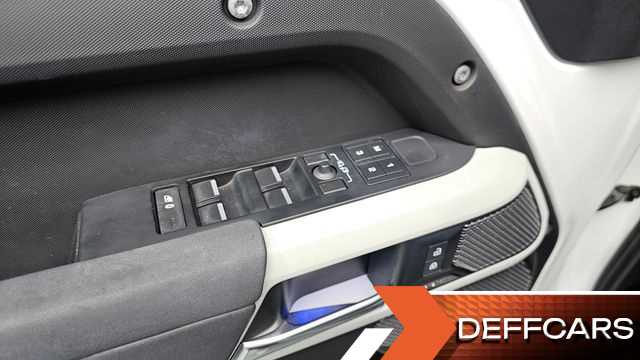 Land Rover DEFENDER 110 D250 SE купить на сайте DeffCars