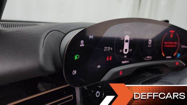 Porsche TAYCAN Base купить на сайте DeffCars