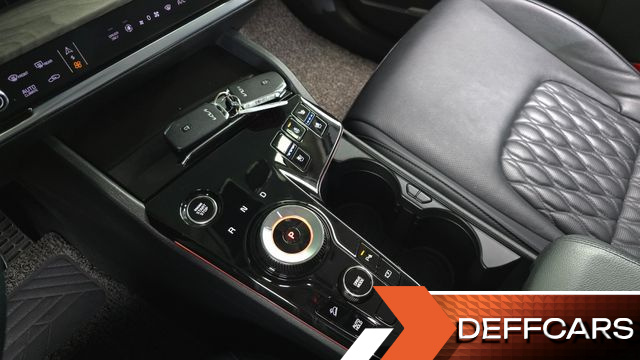 Kia SPORTAGE Signature Gravity 2WD купить на сайте DeffCars