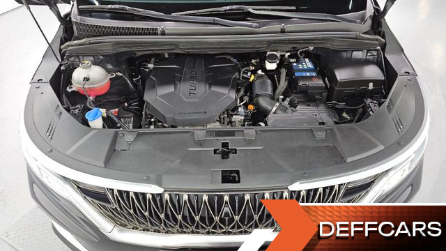 Kia CARNIVAL 9-Seater Signature купить на сайте DeffCars