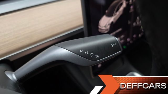 Tesla MODEL 3 Long Range AWD купить на сайте DeffCars