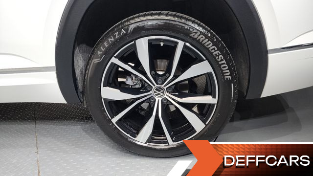 Volkswagen ATLAS 2.0 TSI R-LINE 7-Seater купить на сайте DeffCars