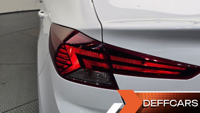 Hyundai AVANTE 1.6 Smart купить на сайте DeffCars