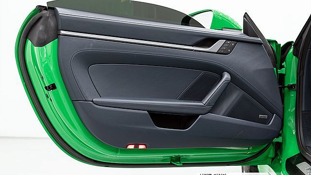 Porsche 911 Carrera Cabriolet купить на сайте DeffCars