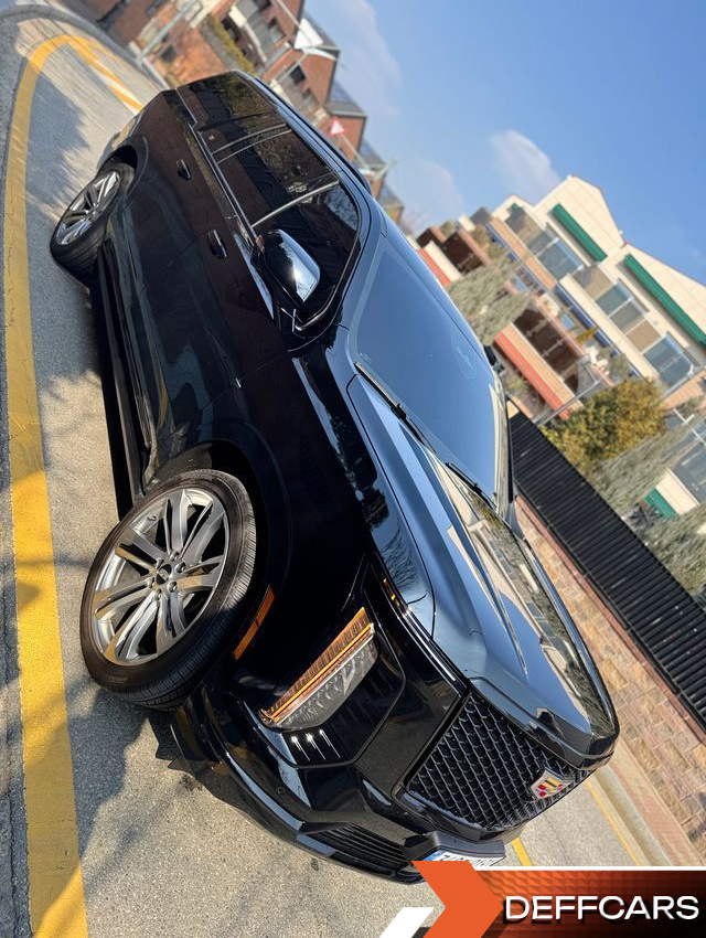 Cadillac ESCALADE 6.2 ESV ESV Sports Platinum купить на сайте DeffCars