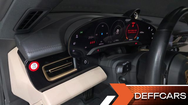 Porsche TAYCAN 4S купить на сайте DeffCars