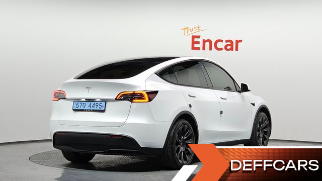 Tesla MODEL Y RWD купить на сайте DeffCars