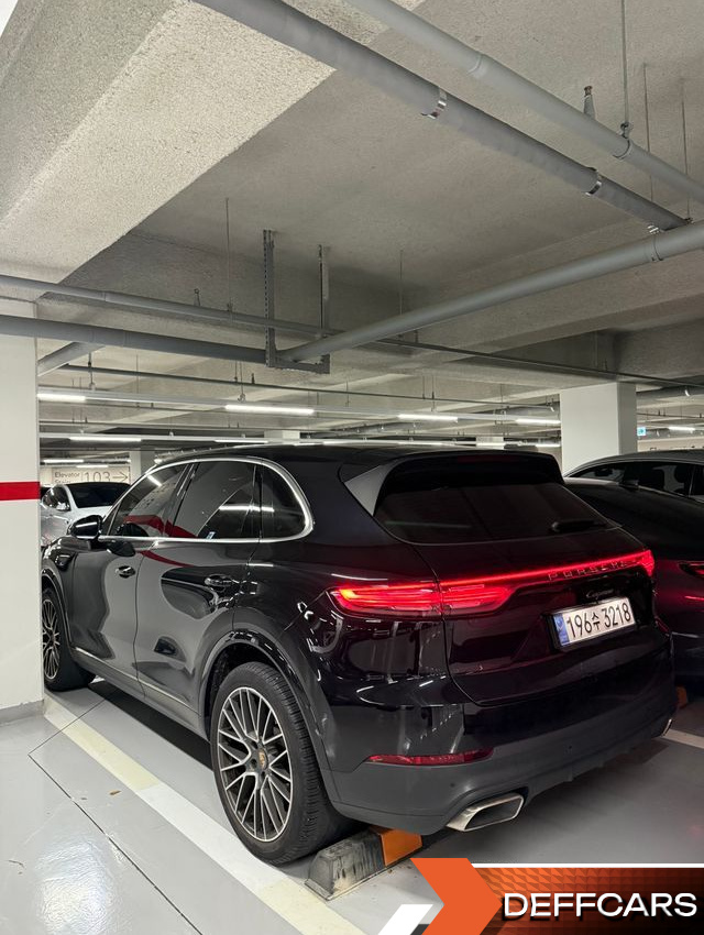 Porsche CAYENNE 3.0 купить на сайте DeffCars