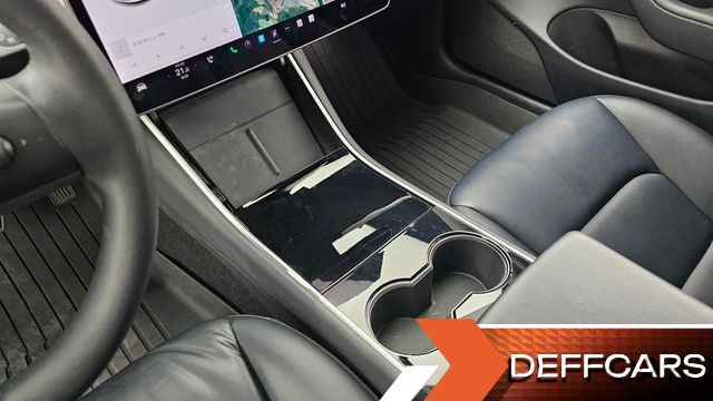 Tesla MODEL 3 Long Range AWD купить на сайте DeffCars