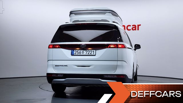Kia CARNIVAL 9-Seater Prestige купить на сайте DeffCars