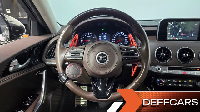 Kia STINGER 2.0 Turbo 2WD Platinum купить на сайте DeffCars