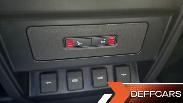 Land Rover DEFENDER 110 D240 SE купить на сайте DeffCars