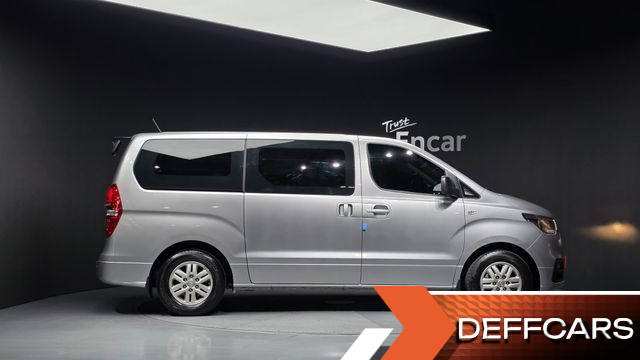 Hyundai STAREX Van 3-Seater Smart купить на сайте DeffCars