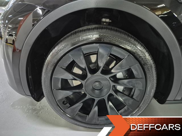 Tesla MODEL Y Standard Range RWD купить на сайте DeffCars