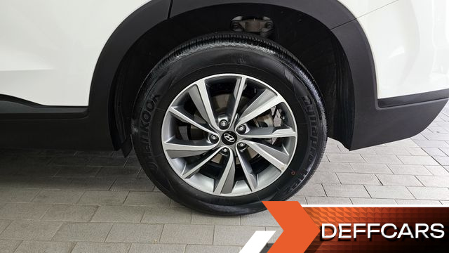 Hyundai SANTAFE Gasoline 2.0T 4WD Premium купить на сайте DeffCars