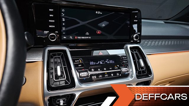 Kia SORENTO HEV 1.6 4WD Signature купить на сайте DeffCars