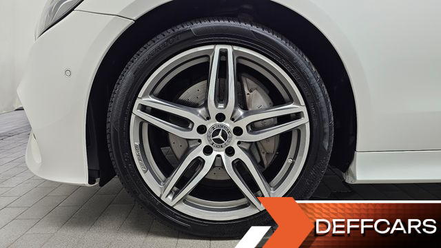 Mercedes E-CLASS E220d Coupe купить на сайте DeffCars