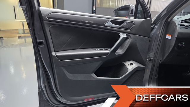 Volkswagen TIGUAN 2.0 TDI Premium купить на сайте DeffCars