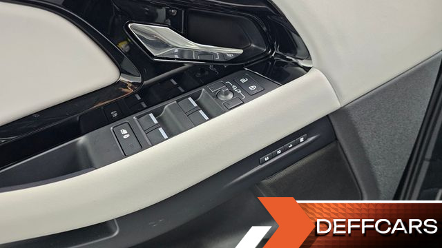 Land Rover RANGE ROVER EVOQUE P250 Dynamic SE купить на сайте DeffCars