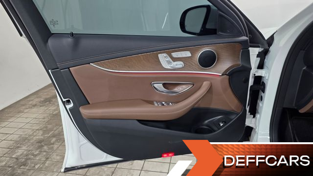 Mercedes E-CLASS E250 Exclusive купить на сайте DeffCars