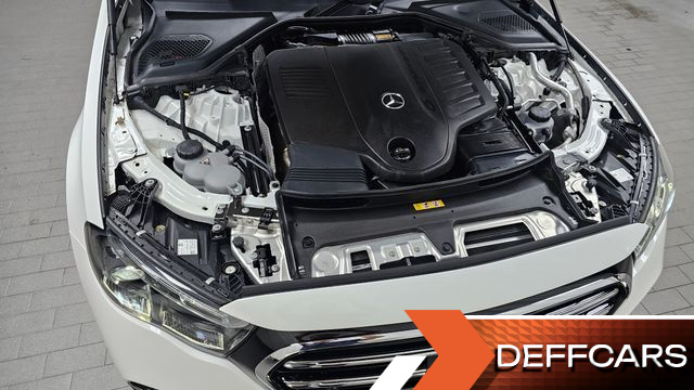 Mercedes E-CLASS E450 4MATIC Exclusive купить на сайте DeffCars