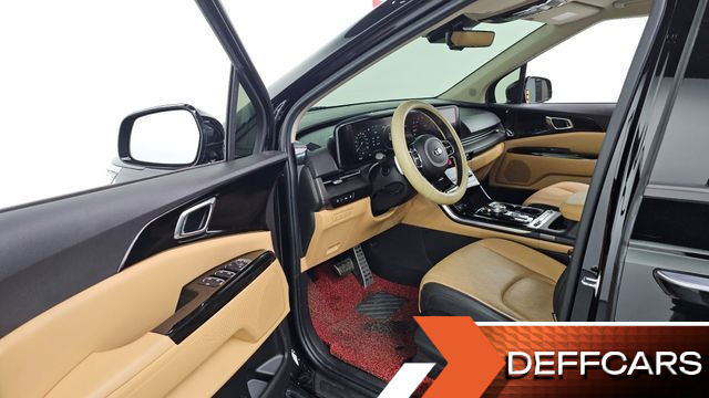 Kia CARNIVAL 9-Seater Noblesse купить на сайте DeffCars