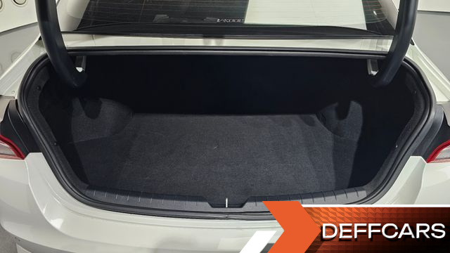 Kia K5 2.0 Signature купить на сайте DeffCars
