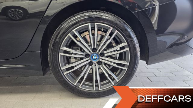 BMW 3-SERIES 320e M Sports купить на сайте DeffCars