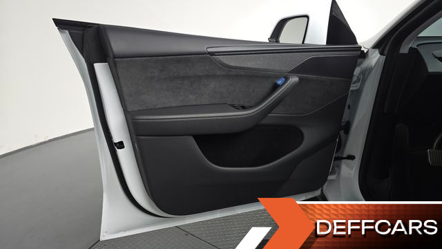 Tesla MODEL Y Long Range AWD купить на сайте DeffCars