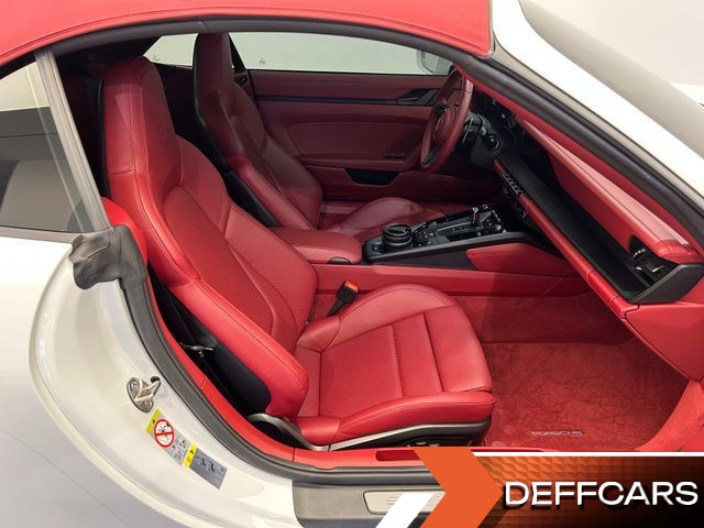 Porsche 911 Carrera 4 GTS Cabriolet купить на сайте DeffCars