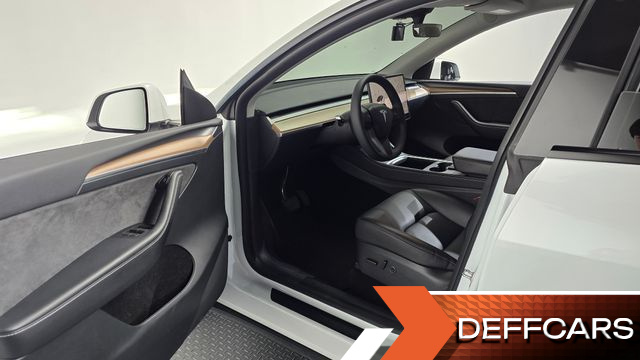 Tesla MODEL Y RWD купить на сайте DeffCars