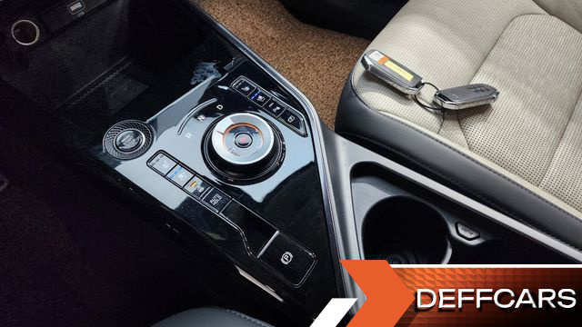 Kia NIRO Signature купить на сайте DeffCars