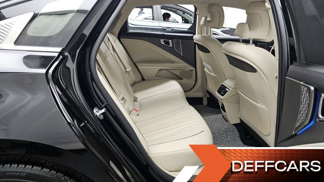 Kia K8 2.5 Gasoline 2WD Signature купить на сайте DeffCars