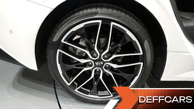 Kia K5 1.6 Turbo Signature купить на сайте DeffCars