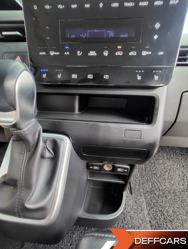 Hyundai STARIA Tourer 11-Seater Modern купить на сайте DeffCars