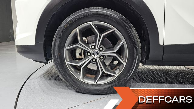 Ssangyong KORANDO Gasoline 1.5 2WD C5 купить на сайте DeffCars