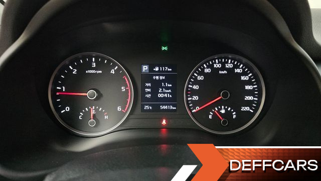 Kia STONIC Diesel 1.6 Prestige купить на сайте DeffCars