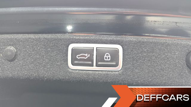 Hyundai GRANDEUR 2,5 Gasoline 2WD Exclusive купить на сайте DeffCars