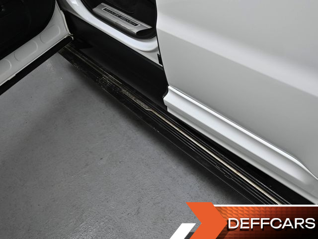 Land Rover RANGE ROVER SPORT 5.0 SVR купить на сайте DeffCars