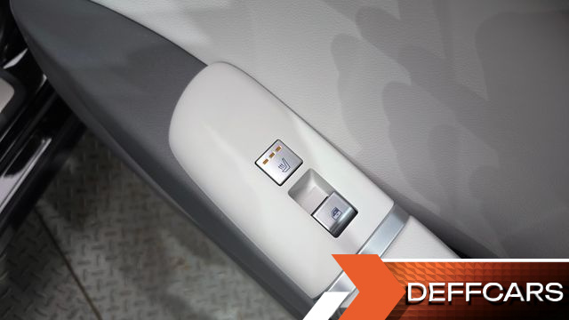 Hyundai GRANDEUR Premium купить на сайте DeffCars
